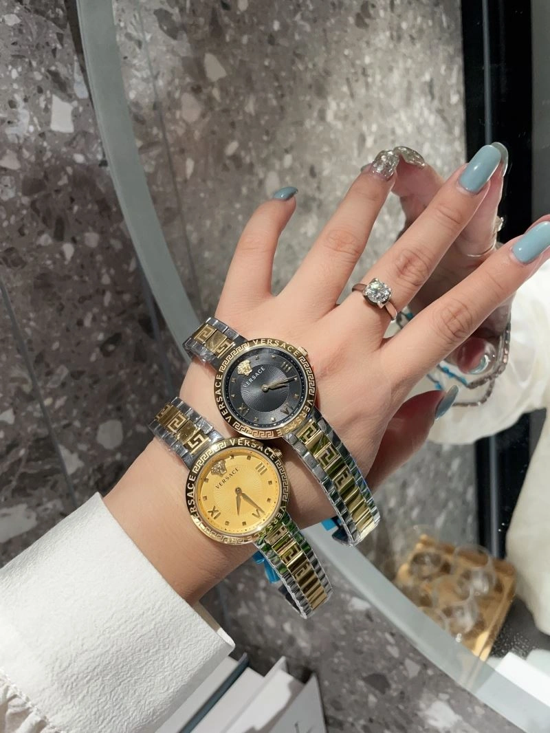 VERSACE Watches Fashionable 207172