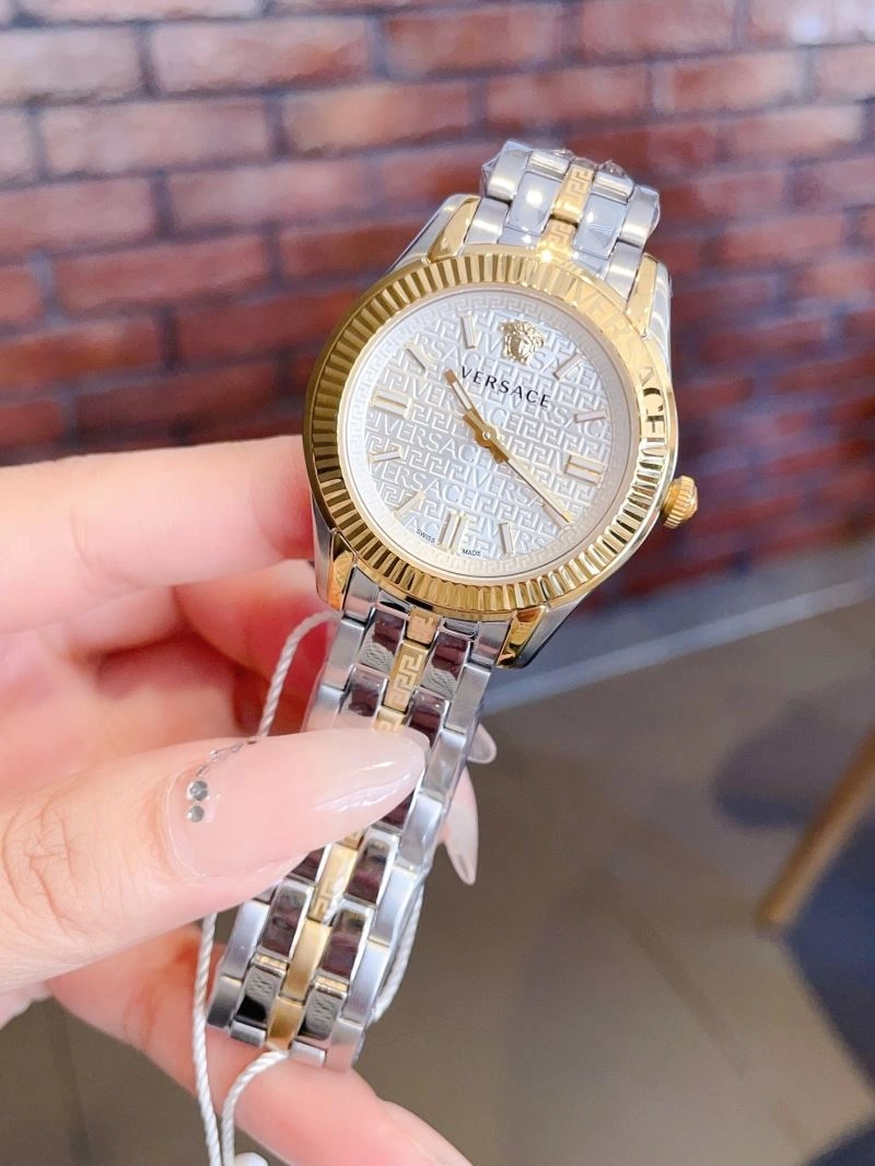 Compact VERSACE Watches 207159
