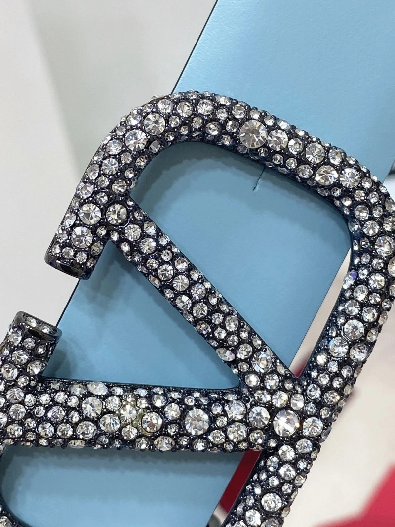 Classic Valentino Belts 304211