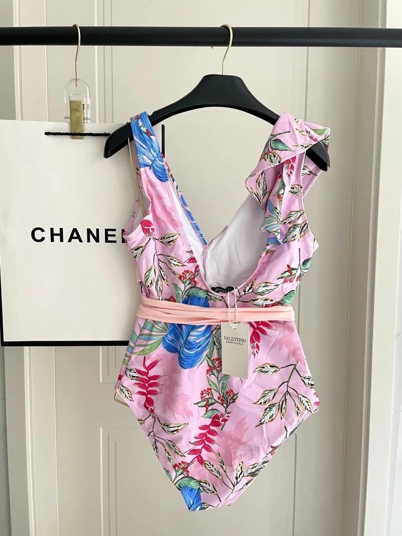 EyeCatching Valentino Bikins 255730