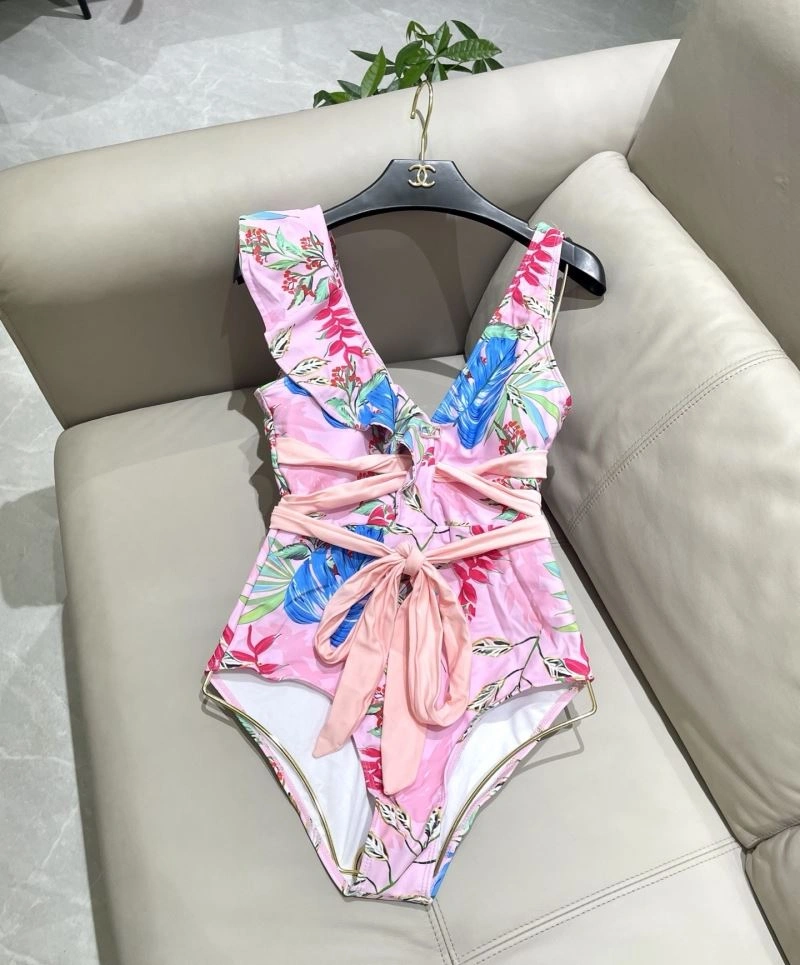 EyeCatching Valentino Bikins 255730