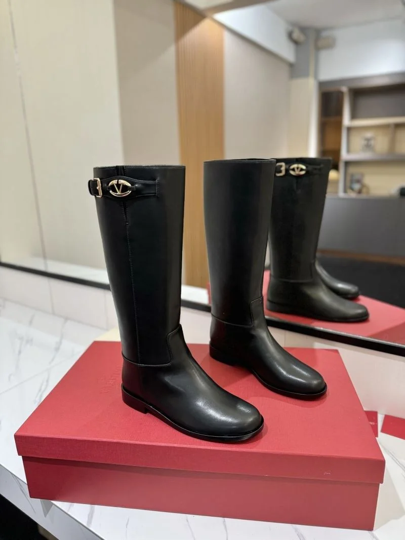 Comfortable Valentino Boots 37131