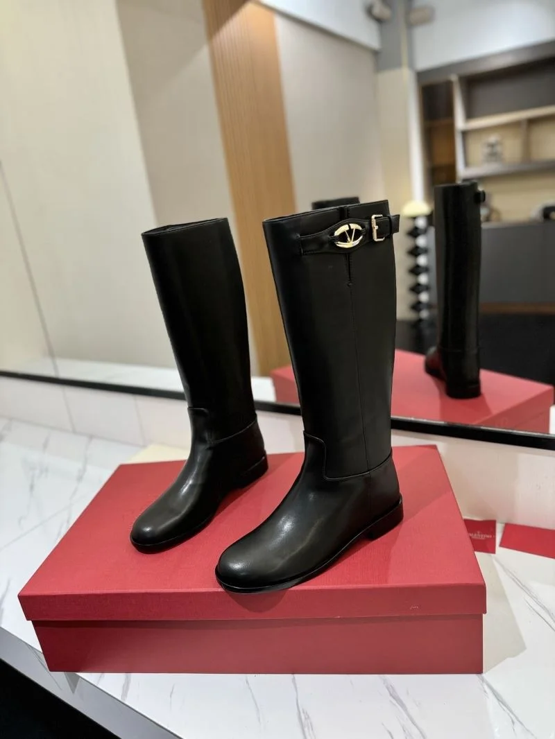Comfortable Valentino Boots 37131