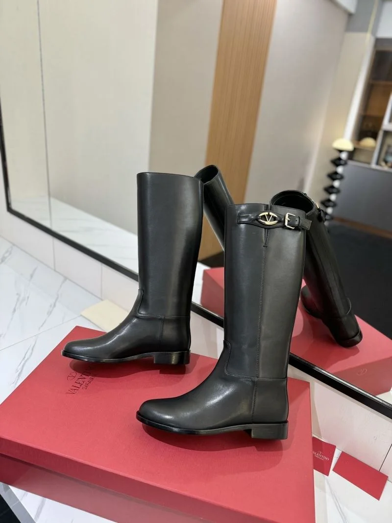 Comfortable Valentino Boots 37131