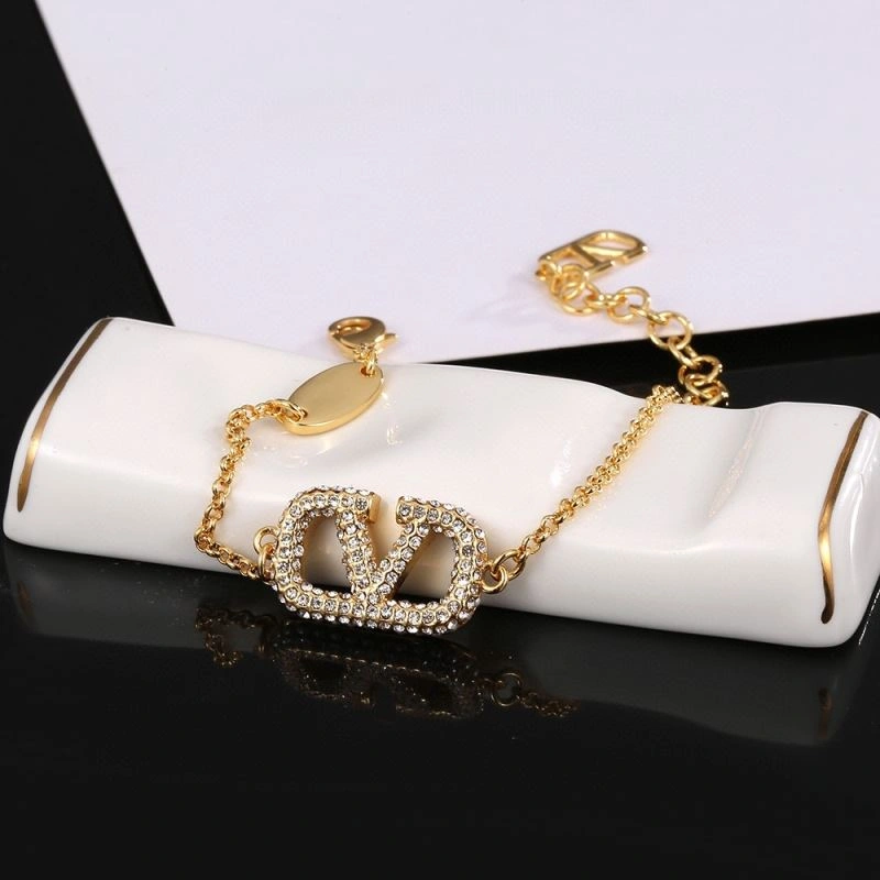 Valentino Bracelets WellDesigned 212826
