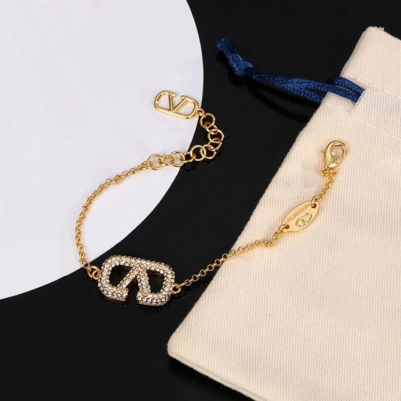 Valentino Bracelets WellDesigned 212826
