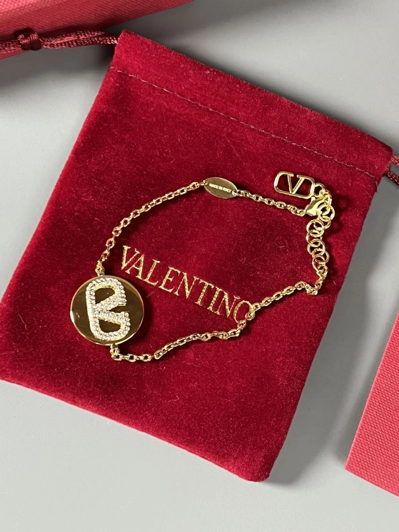 Comfortable Valentino Bracelets 211063