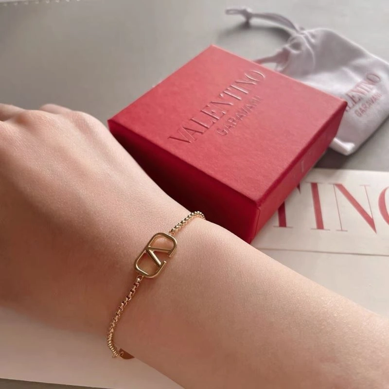 Vibrant Valentino Bracelets 211046