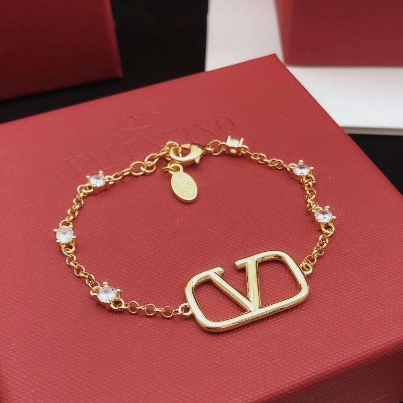 Chic Valentino Bracelets 207746
