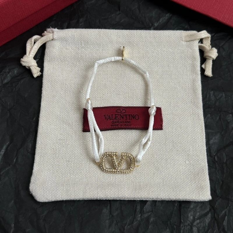 ModernLook Valentino Bracelets 207744