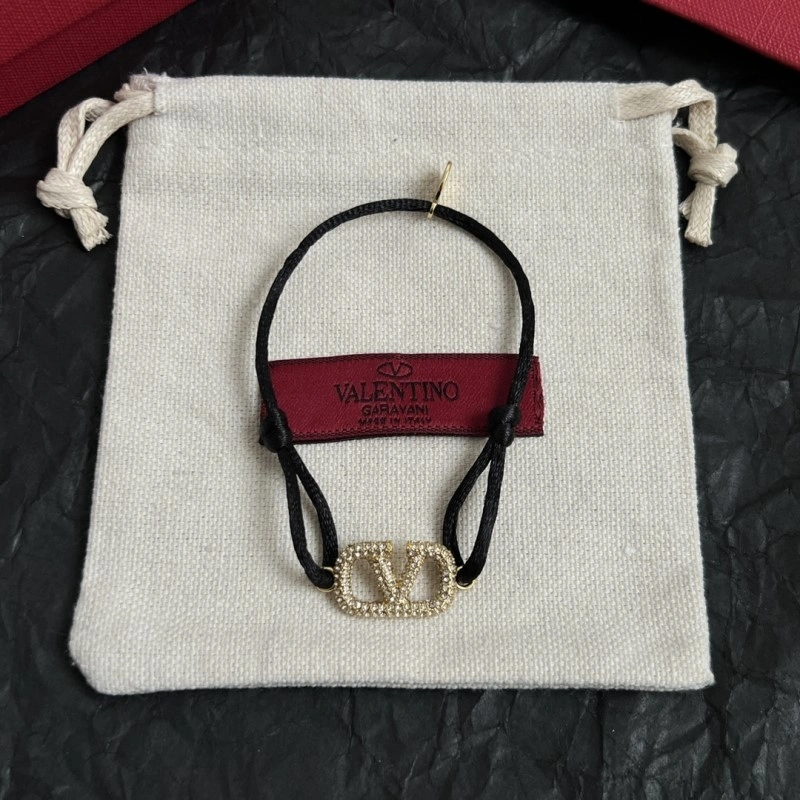 ModernLook Valentino Bracelets 207744