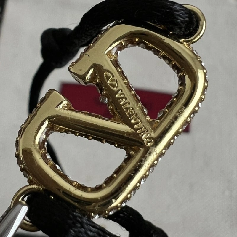 ModernLook Valentino Bracelets 207744