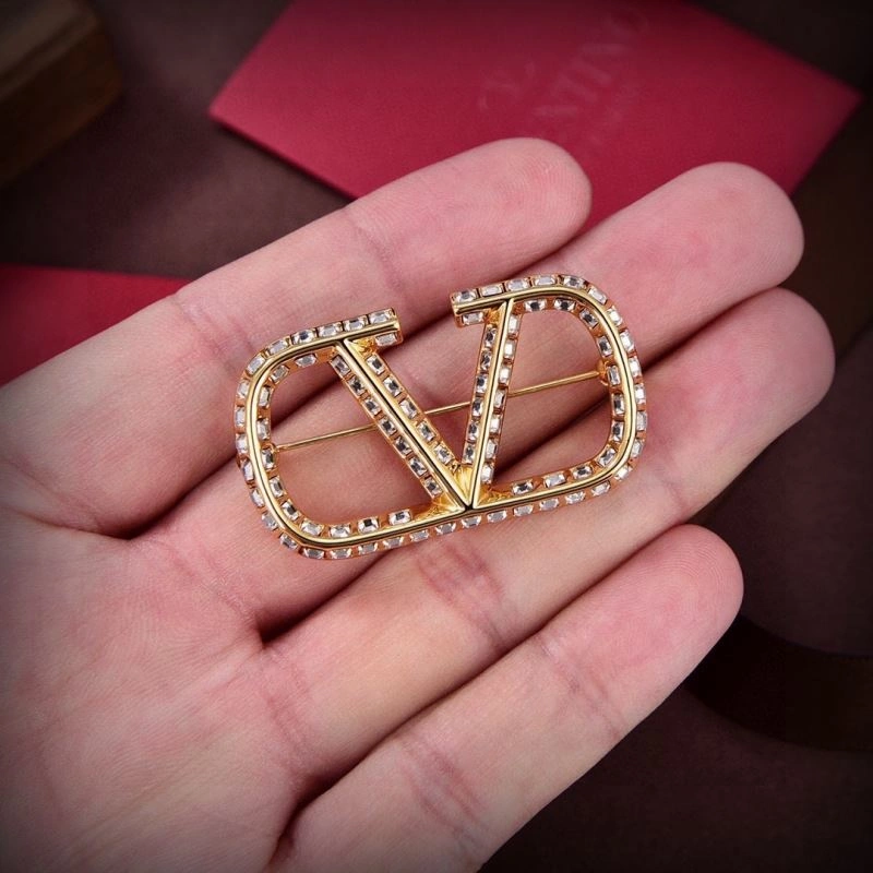 ZipUp Valentino Brooches 212823