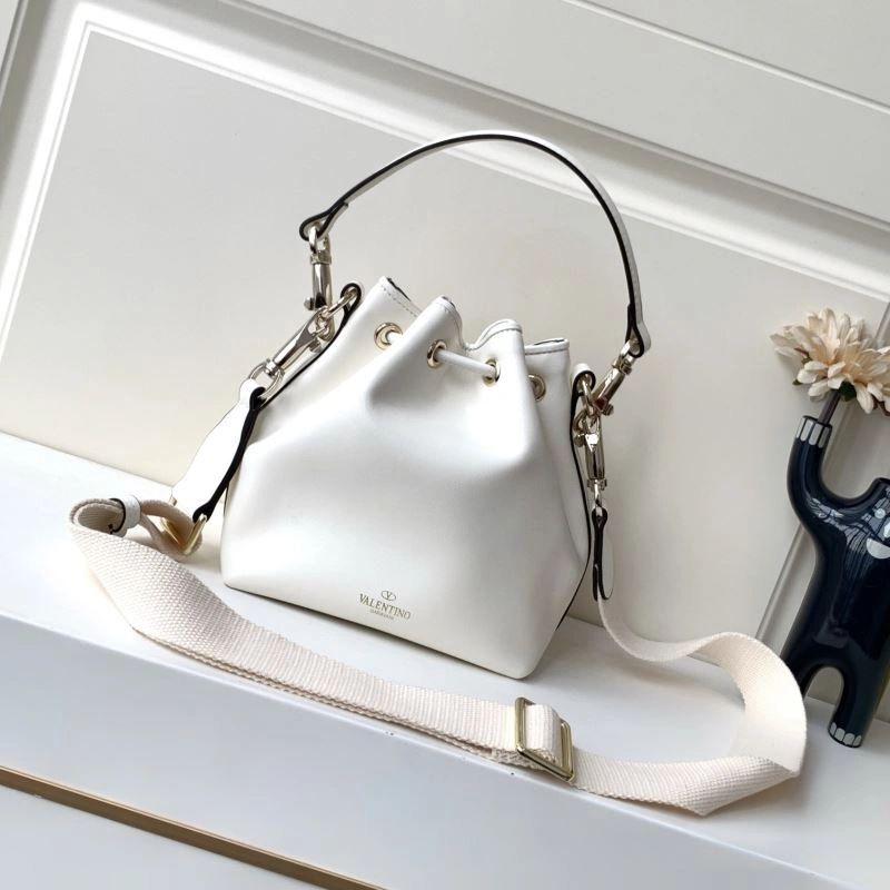 Valentino Bucket Bags Functional 87118