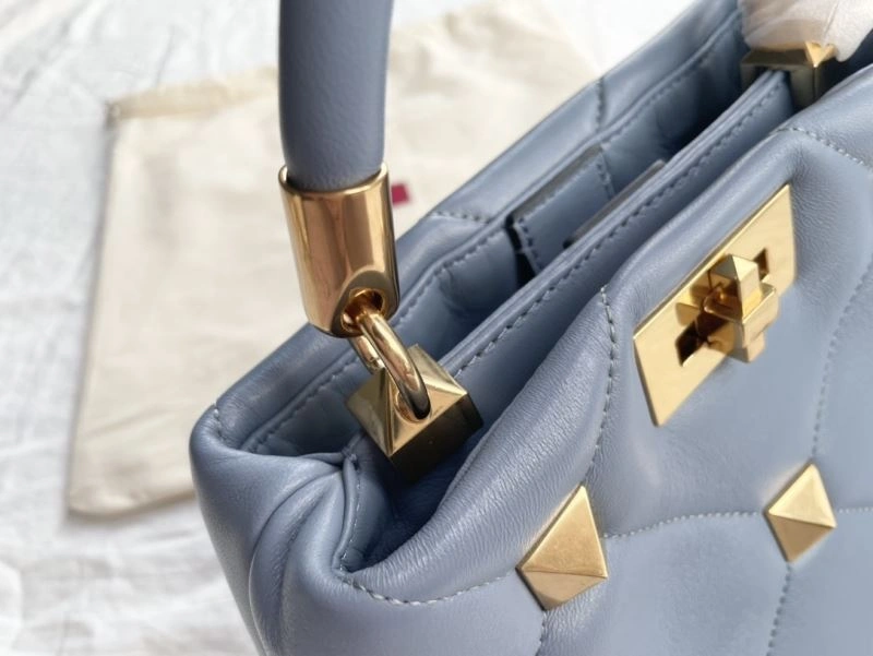 SportInspired Valentino Bucket Bags 60045