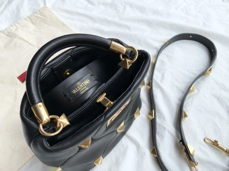 Valentino Bucket Bags UrbanStyle 60046