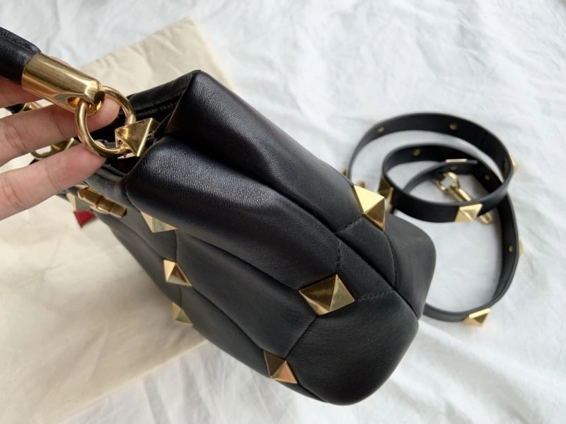 Valentino Bucket Bags UrbanStyle 60046