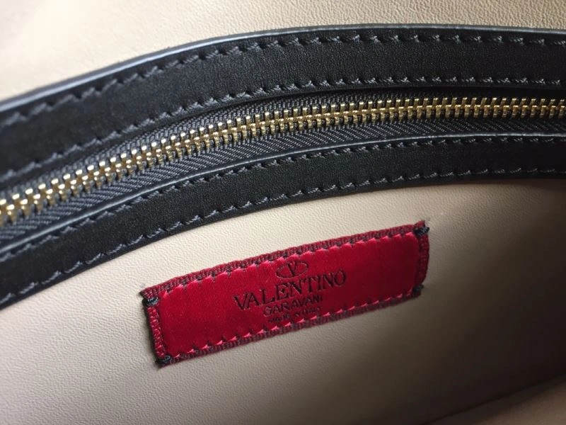 Neat Valentino Clutch Bags 60044
