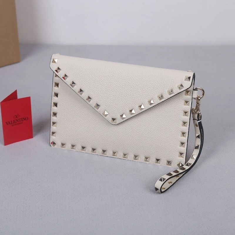 Trendy Valentino Clutch Bags 60036