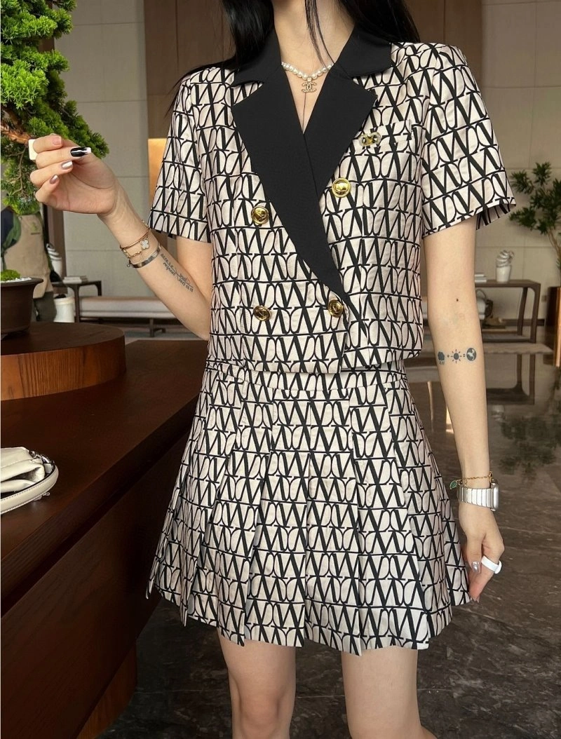 Valentino Dress Suits Cozy 174376