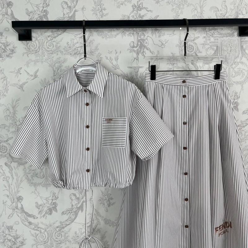 WaterResistant Valentino Dress Suits 174294