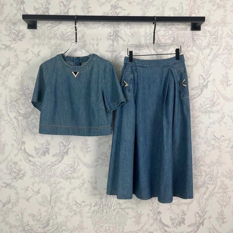TravelReady Valentino Dress Suits 174292