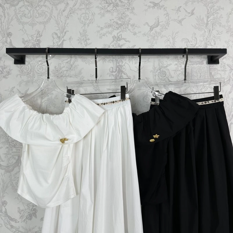Flexible Valentino Dress Suits 174595