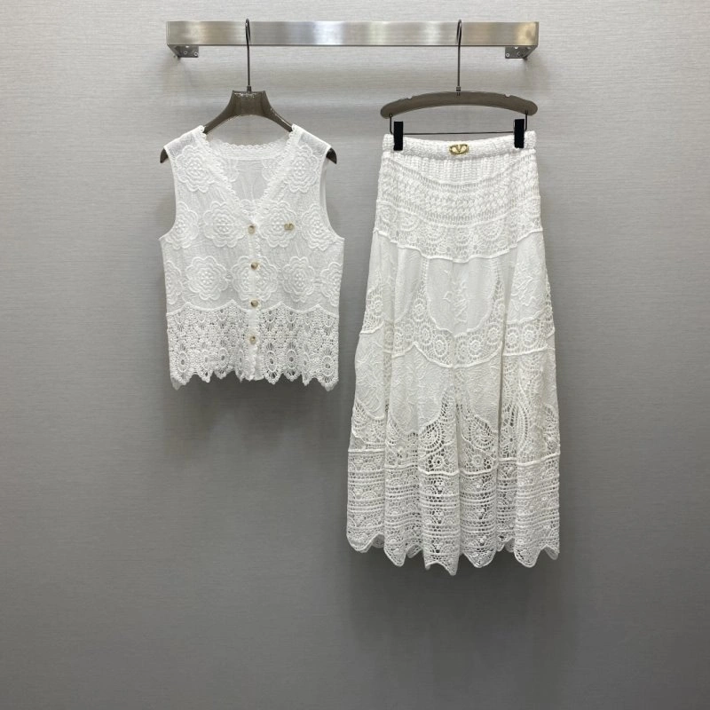 FashionForward Valentino Dress Suits 174592