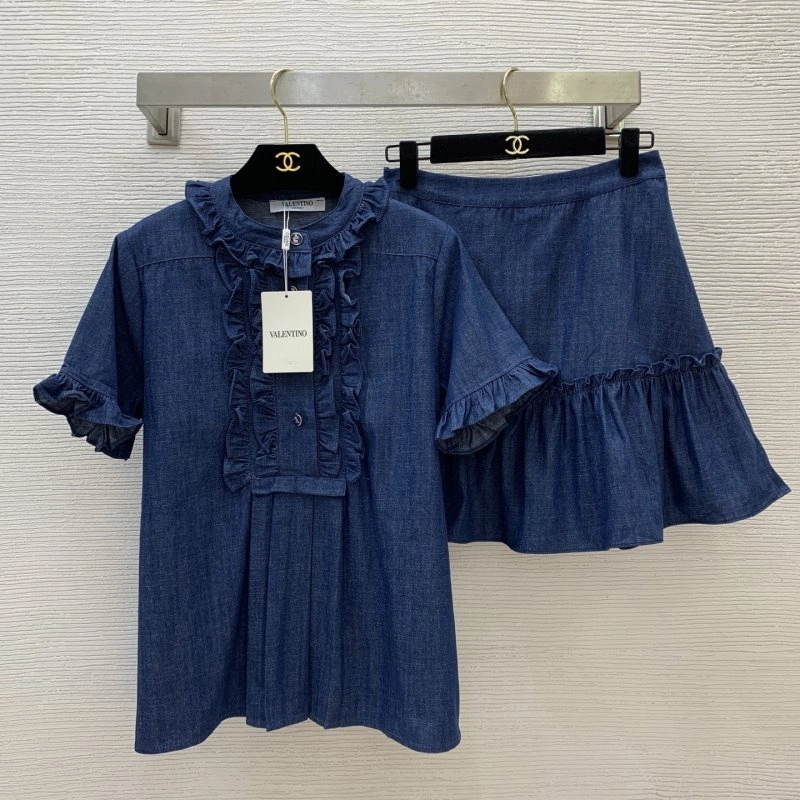 Comfortable Valentino Dress Suits 174178
