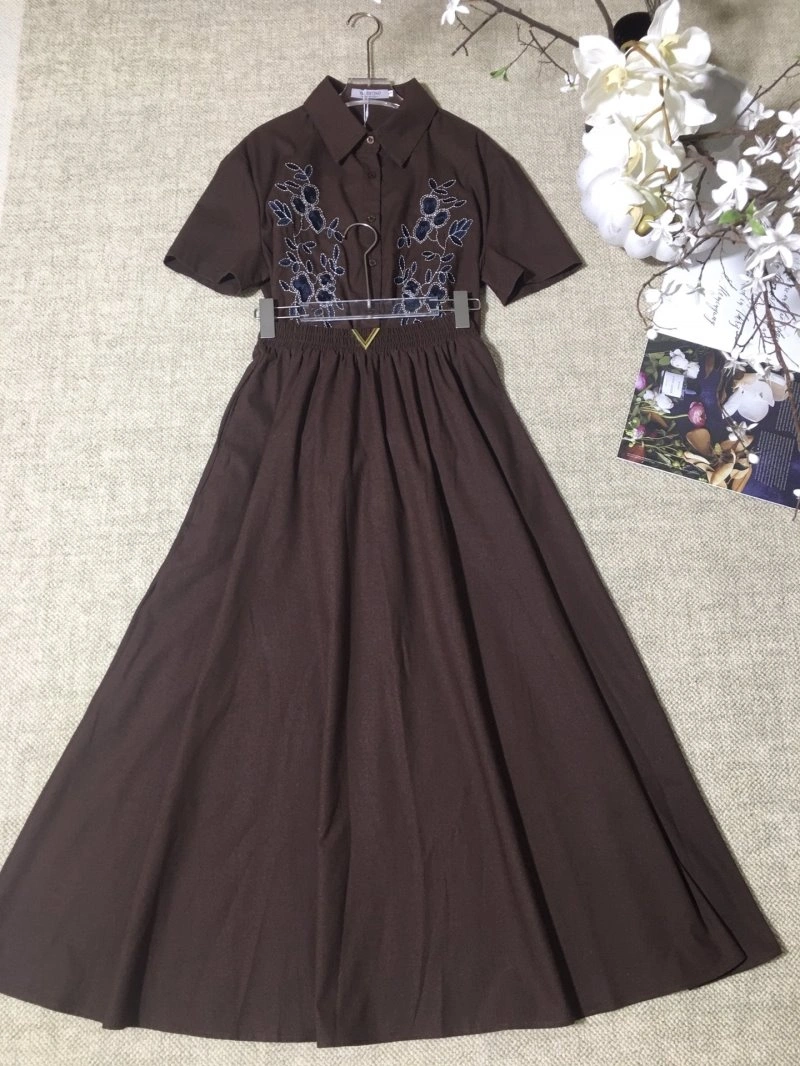 Valentino Dress Suits Youthful 174494