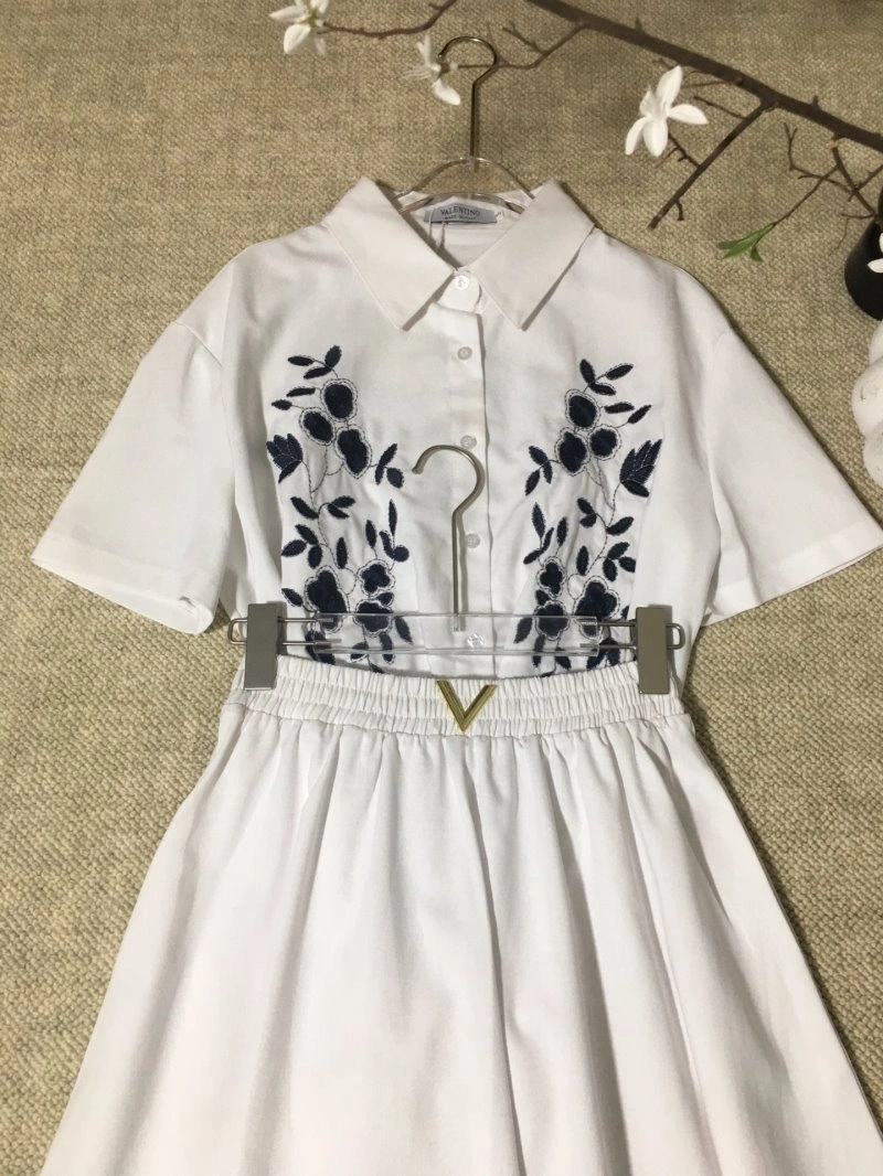 Functional Valentino Dress Suits 174492
