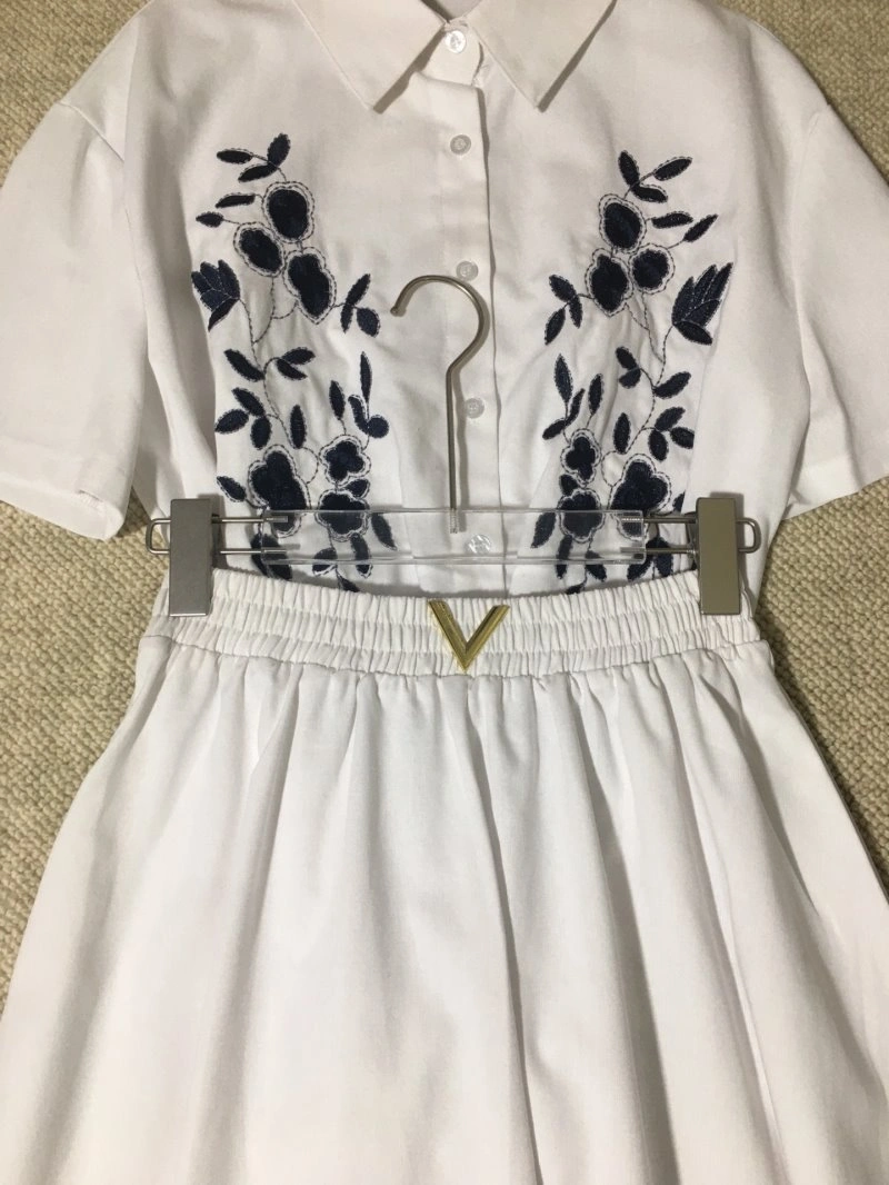 Functional Valentino Dress Suits 174492