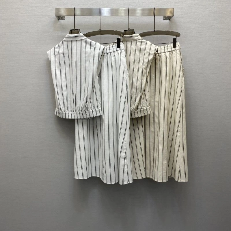 Seasonal Valentino Dress Suits 174488