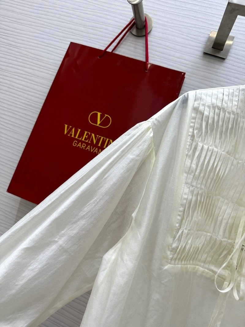 WellDesigned Valentino Dress Suits 174523