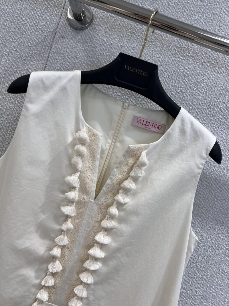 Affordable Valentino Dress 174366