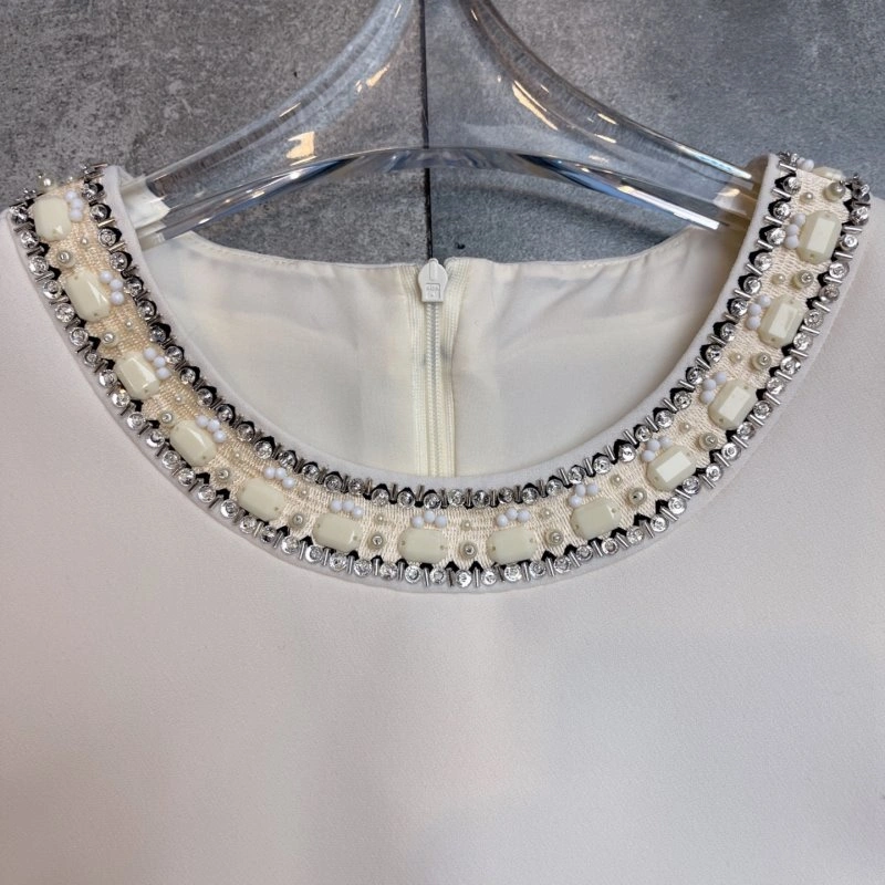 Sleek Valentino Dress 174335