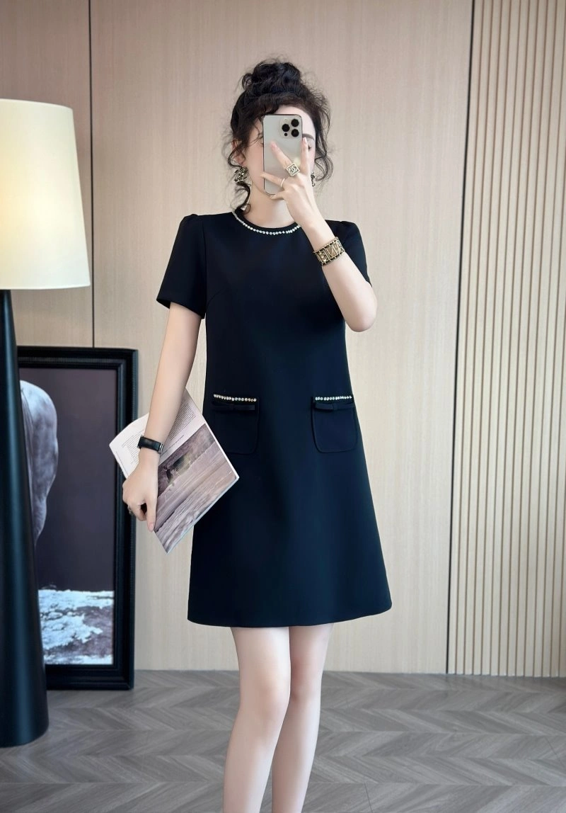 Sleek Valentino Dress 174304