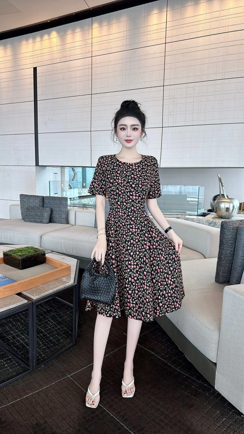 Affordable Valentino Dress 174634