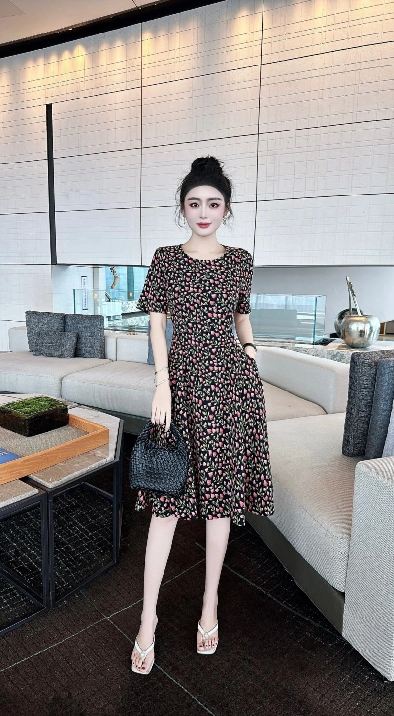 Affordable Valentino Dress 174634
