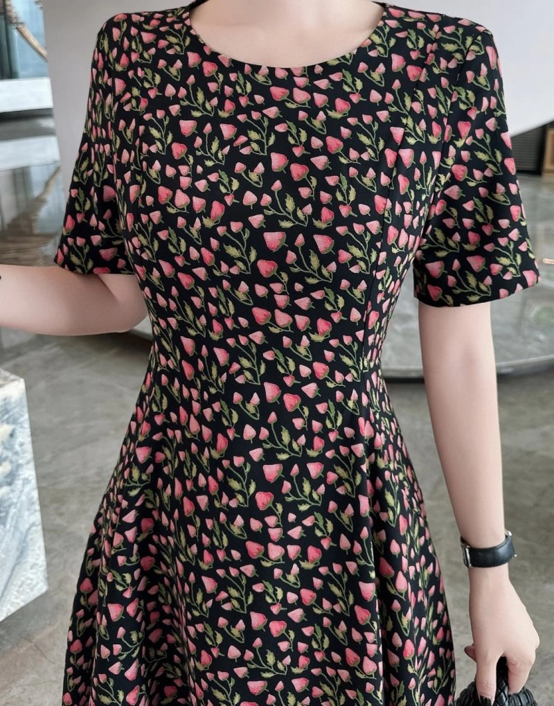 Affordable Valentino Dress 174634