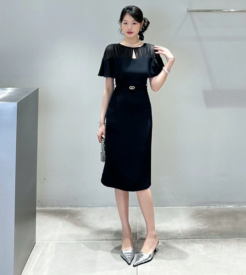UrbanChic Valentino Dress 174624