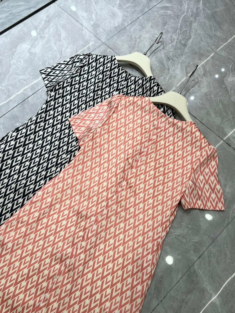 ModernLook Valentino Dress 174620