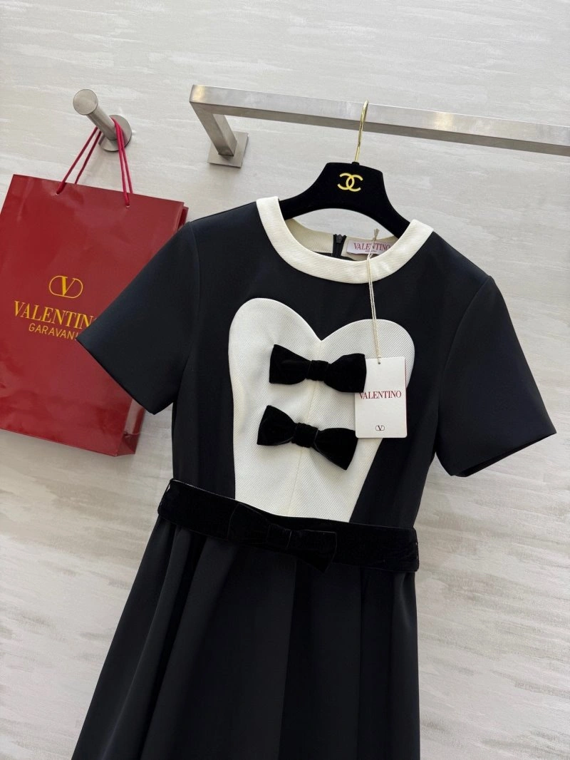 Snug Valentino Dress 174195