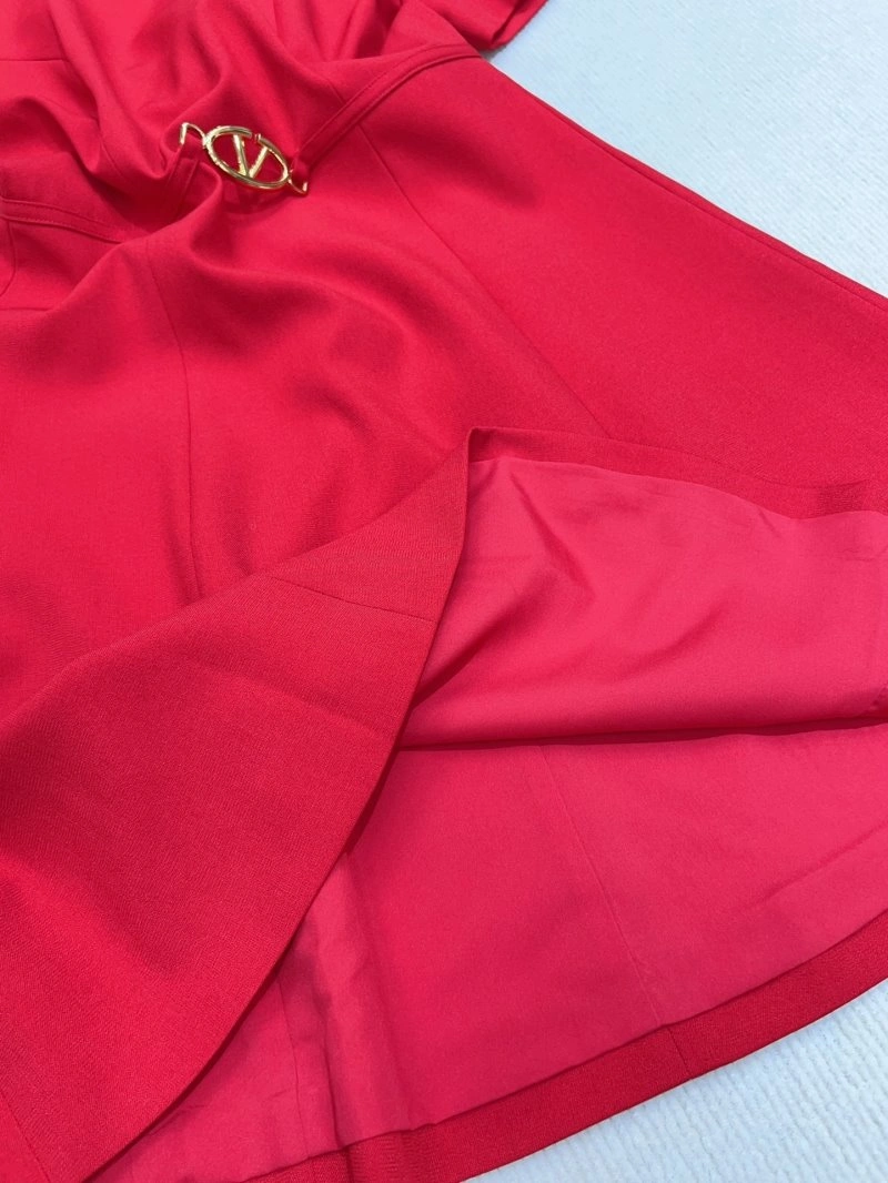 NewStyle Valentino Dress 174408