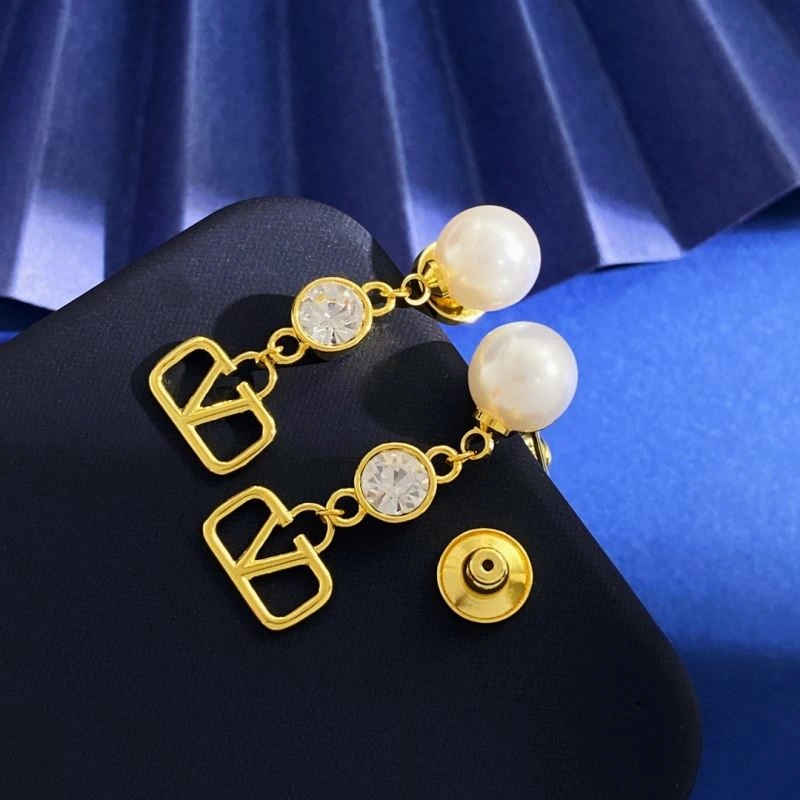 Vibrant Valentino Earrings 213207