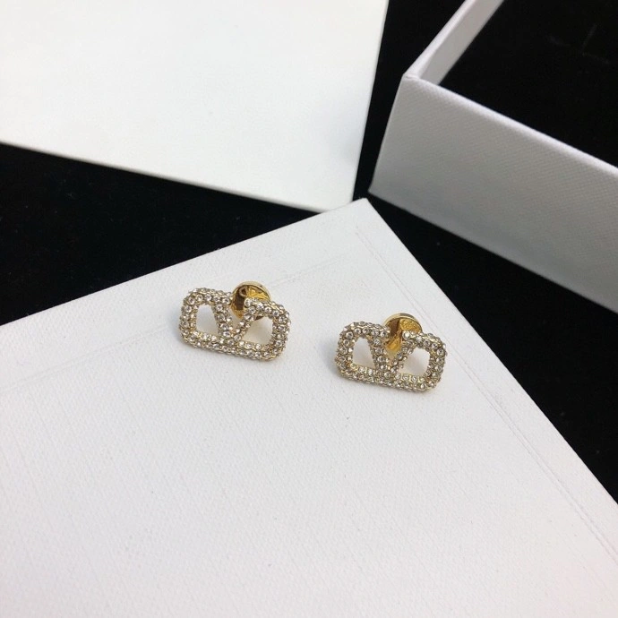 Unique Valentino Earrings 214445