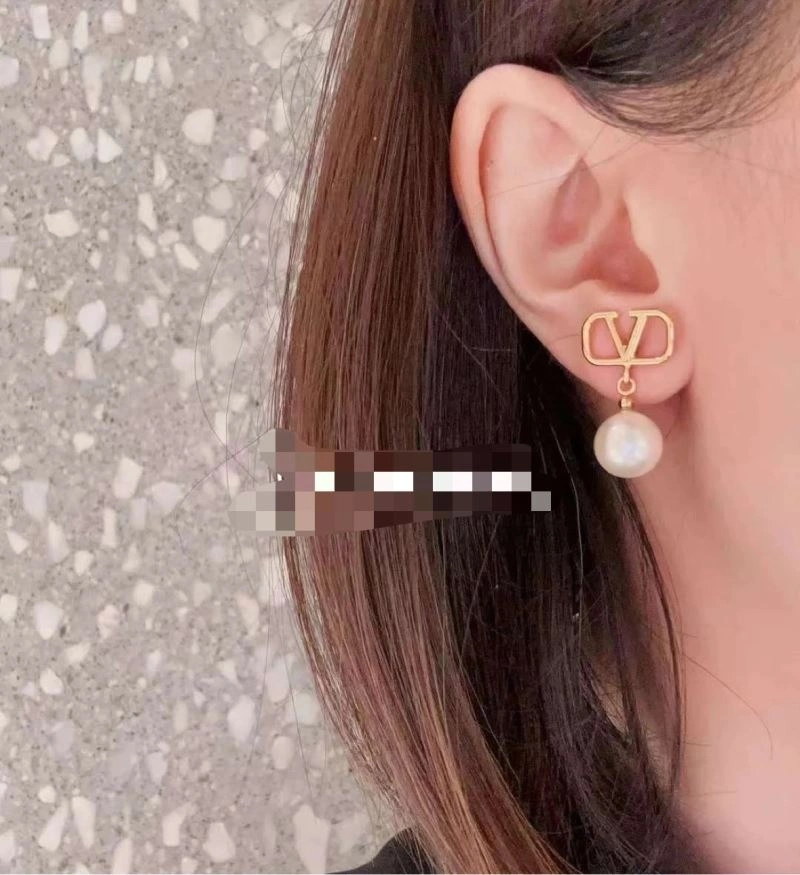 Valentino Earrings Effortless 212808