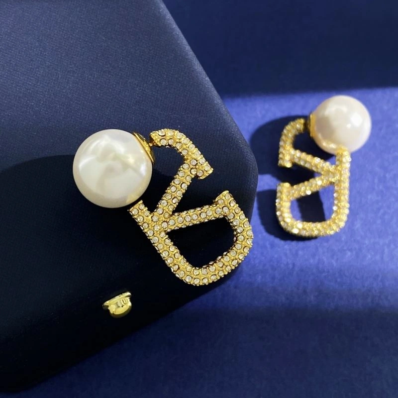Breathable Valentino Earrings 211670