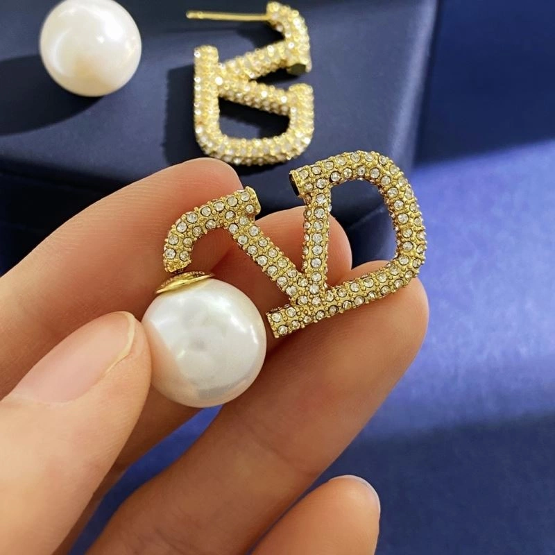 Breathable Valentino Earrings 211670