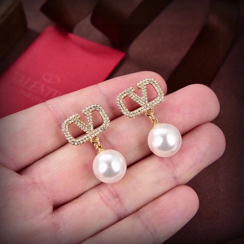 Lightweight Valentino Earrings 211649
